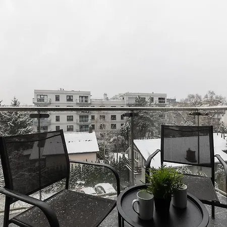 Apartment Superapart Bartycka 61 *