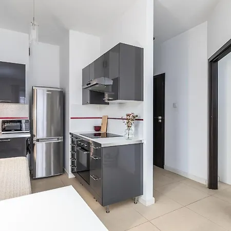 Апартаменты Superapart Bartycka 61