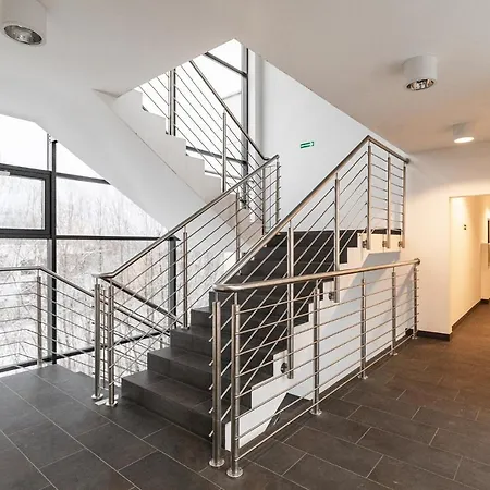 Superapart Bartycka 61 Апартаменты